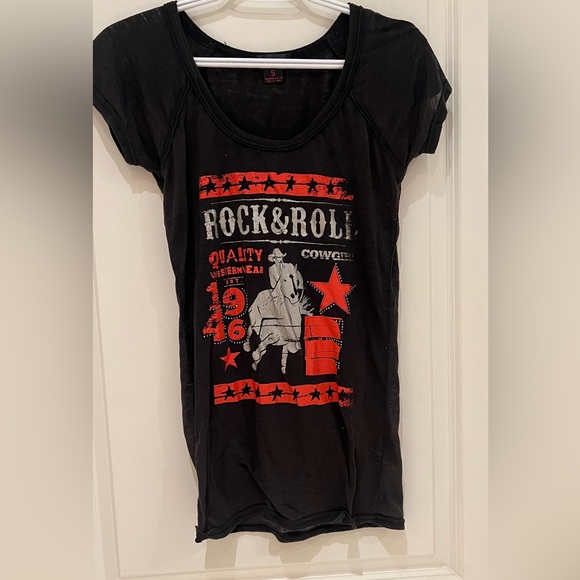 Rock & Roll Cowgirl Barrel Racing Rodeo T-Shirt - Picture 1 of 2
